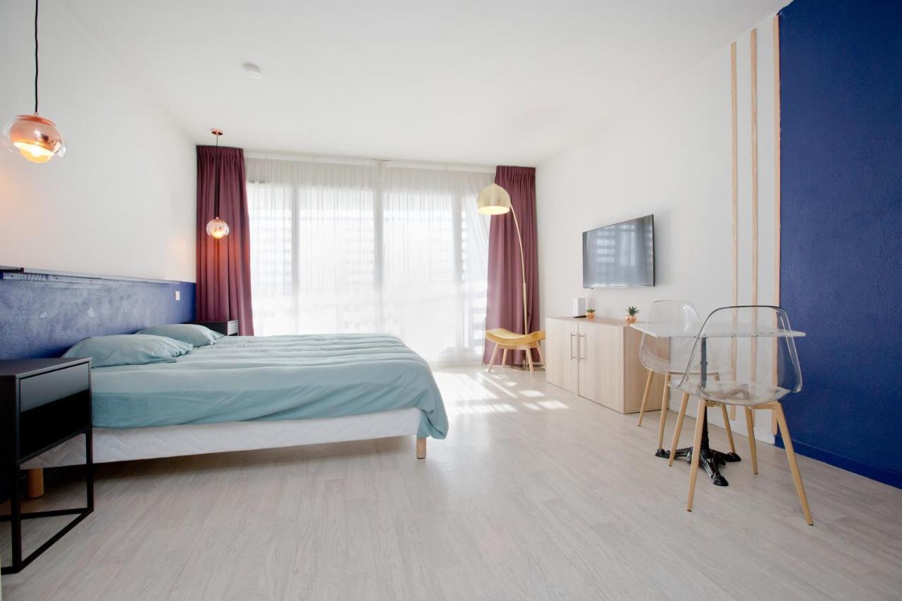 Grand Studio Avec Climatisation, Balcon Proche Gare Centre Ville Lourdes Exterior photo